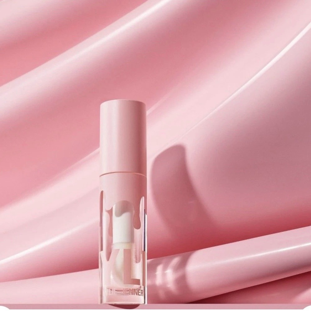 Kylie Cosmetics High Gloss Lip Gloss Crystal 0.11 fl oz / 3.30 ml